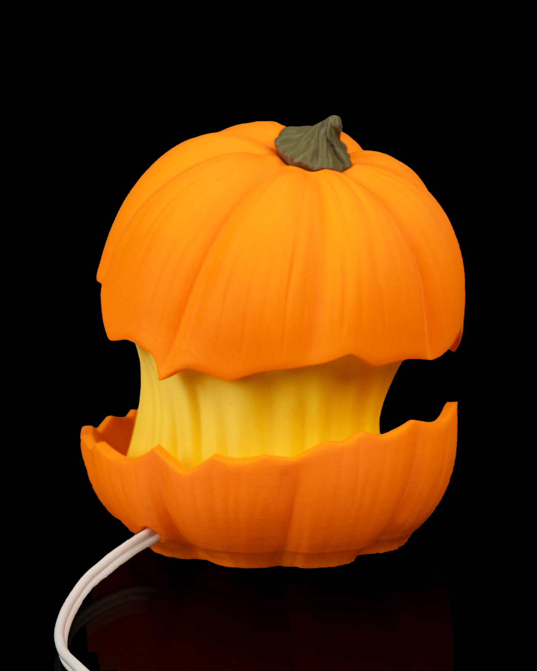 Glowgut Lantern Table Lamp