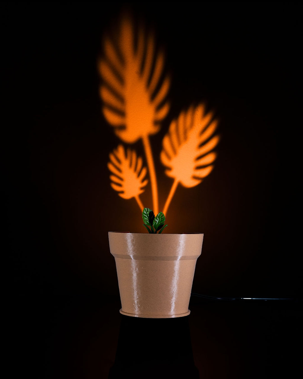 Monstera Plant Vase Light