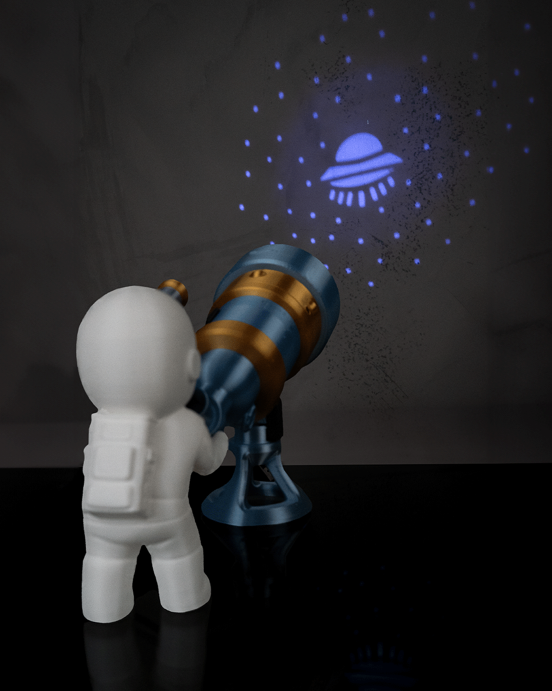 Star Watcher - Table Lamp