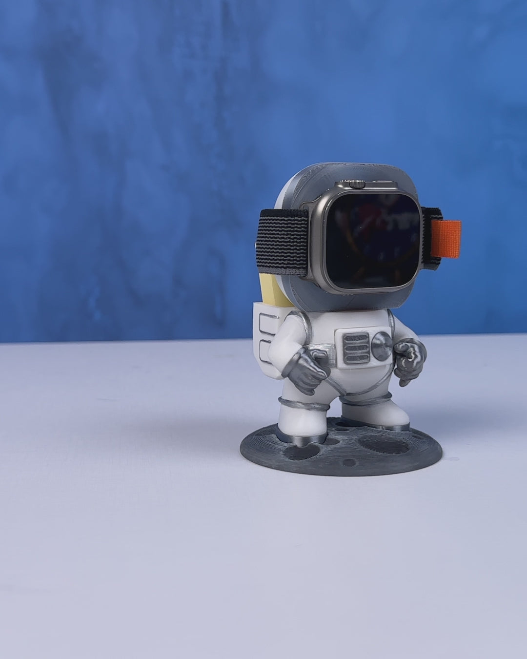 Moonwalker - Apple Watch Dock